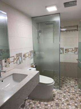 Bán gấp nhà đường Đại Mỗ, 38m2, 4 tầng, 4PN, đường ô tô đi 6m, cách nhà 30m, giá: 2.1 tỷ