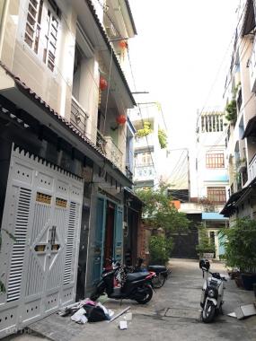 Bán nhà hẻm 6m Phạm Văn Chiêu (4x12m) 1 trệt, 2 lầu, 1 sân thượng. Giá chỉ 4.8 tỷ