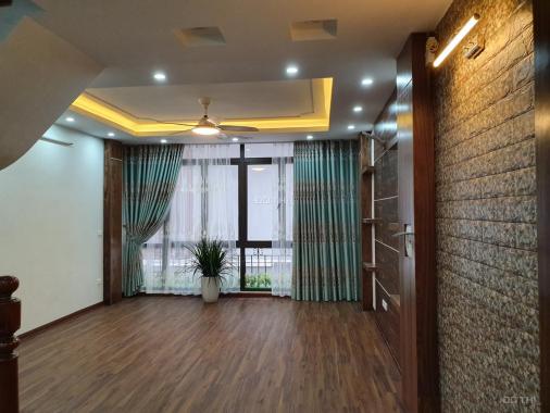 Bán nhà Hoa Bằng Nguyễn Khang, Yên Hòa, Cầu Giấy, 45m2 x 6T ngõ thông KD tốt ô tô 7 chỗ vào, 7,4tỷ