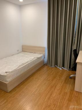 Chuyên cho thuê căn hộ cao cấp Starcity 3 phòng ngủ diện tích 112m2, full đồ cơ bản, giá 14 tr/th