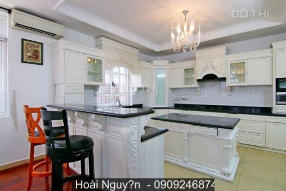 Cho thuê villa phố Thảo Điền, DT 250m2, 5PN, giá 70 tr/th, phù hợp ở, làm văn phòng