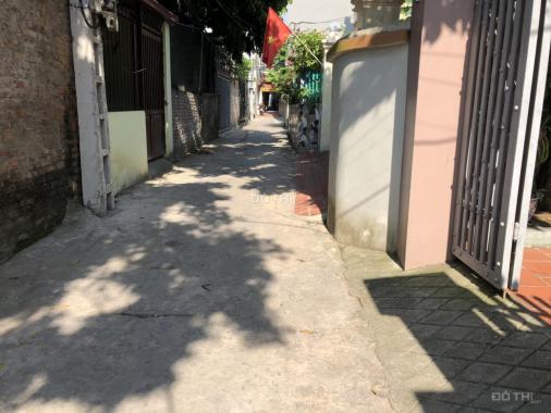 Bán nhà đất ở thôn Đìa - Nam Hồng, ô tô đỗ cửa nhanh tay, lh để mua không phí