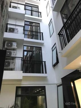 CC cần bán tòa nhà căn hộ ngõ phố Đào Tấn, gần Linh Lang, Cống Vị, Ba Đình, dt 200 m2, giá 24.5 tỷ