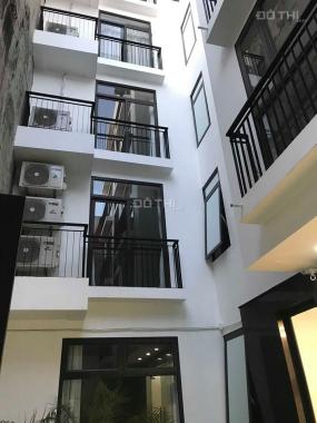 Cần bán tòa nhà căn hộ ngõ phố Đào Tấn, Linh Lang, Cống Vị, Ba Đình dt 200 m2, giá 24.5 tỷ