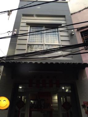 Từ 3.2 tỷ - Có căn nhà 81m2, ngang 4.6m ở đường Nguyễn Văn Quá - Quận 12