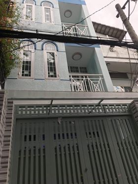 Nhà đường Nguyễn Tri Phương ngang 3,2m, dài 11m, giá 3,6 tỷ