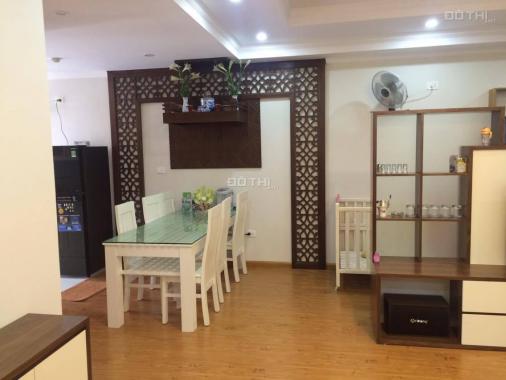 Cho thuê căn hộ 2 PN đồ cơ bản tại dự án 90 Nguyễn Tuân, Thanh Xuân giá 10 tr/th, LH 0392459222