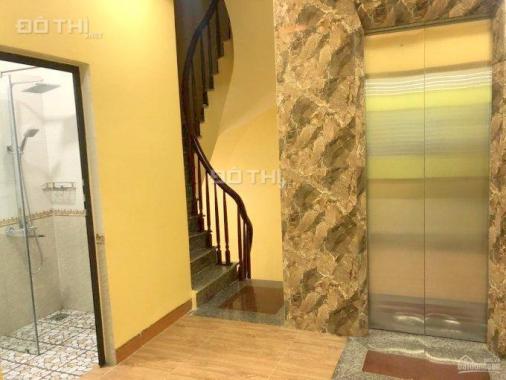 Bán nhà ngõ Linh Quang, kinh doanh, ô tô vào nhà, có thang máy. DT 58m2 x 5 tầng