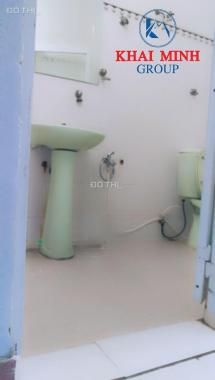 Phòng có máy lạnh, WC riêng gần ĐH Hutech, Bình Thạnh