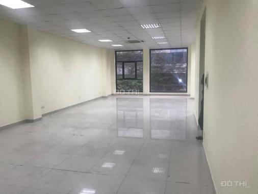 Cho thuê văn phòng phố Duy Tân 130m2, giá rẻ chính chủ - LH: 0983496930