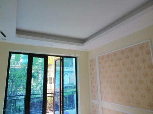 Bán nhà vuông vắn 52m2*5T, đối diện UBND phường Văn Quán (về ở luôn)