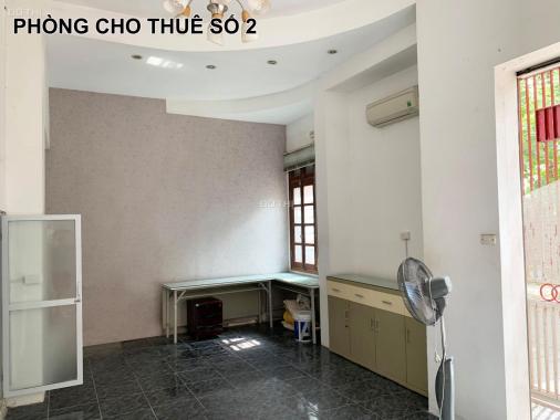 Chính chủ cho thuê VP 30m2, giá 5.5 tr/tháng tại Trung Kính, Cầu Giấy. LH: 0983838853