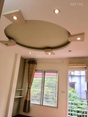 Mặt phố Kim Mã vip, Ba Đình, 33m2, 5 tầng, mt 3.5m, 13 tỷ, 0346859086, cho thuê 33 tr/th