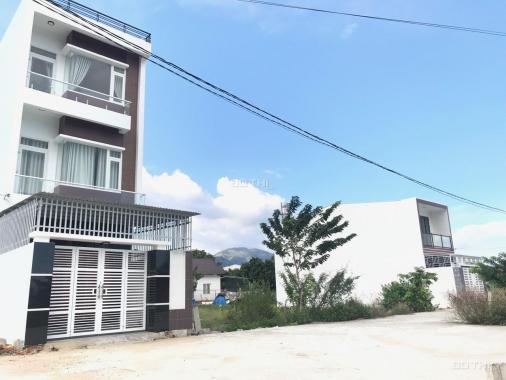 Bán lô đất Vĩnh Trung, Nha Trang, đường ô tô 6m, cách 23/10 200m, giá 12 tr/m2, LH 0938161427