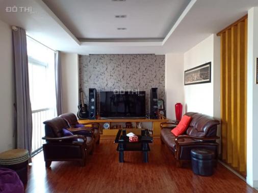 Cần bán tòa căn hộ dịch vụ 9 tầng phố Vũ Ngọc Phan, Đống Đa - Giá 19.5 tỷ - LH: Em Cúc 0768940000