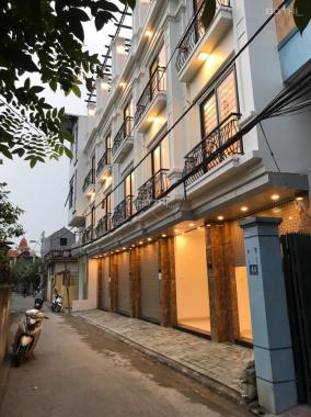 Bán nhà riêng tại đường Bát Khối, Phường Cự Khối, Long Biên, Hà Nội, diện tích 48m2, giá 3.2 tỷ