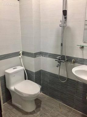 Chỉ với 2,5 tỷ có ngay nhà mới (5T*33m2, 2PN), ngõ rộng kinh doanh tốt tại Đa Sỹ. LH 0898982846