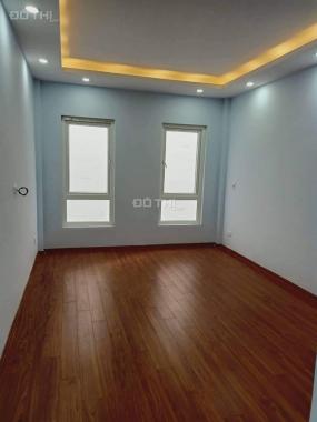 Bán nhà 30m2/5 tầng Bùi Xương Trạch cách ô tô 20m cách Ngã Tư Sở 1km. Giá 2.8 tỷ