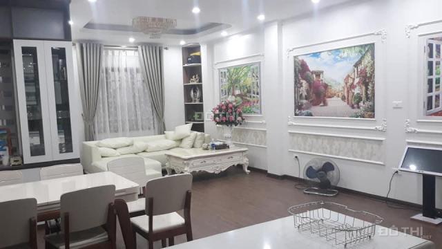 Bán gấp nhà phố Lương Yên, Hai Bà Trưng, 60m2, 6 tầng, thang máy, 14.6 tỷ, liên hệ 0945818836