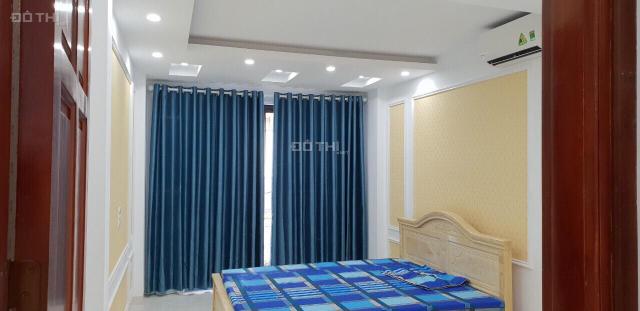 Bán nhà 40m2, Đa Sỹ, mặt ngõ thông, kinh doanh, ô tô đỗ cửa, giá 2,8 tỷ, lh 0904959168