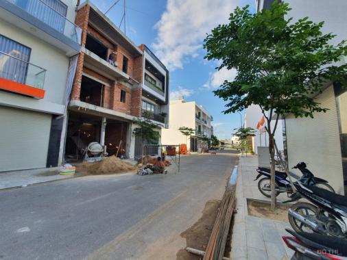 Cần bán nhanh lô đất khu VCN Phước Long, lô đường C1, hướng Tây Bắc, sạch đẹp, giá rẻ