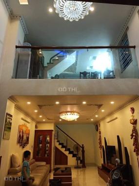 Bán nhà mặt phố Minh Khai, kinh doanh vip, vỉa hè rộng. 33m2 MT 3,6m, giá 6 tỷ, LH 0964.700.345