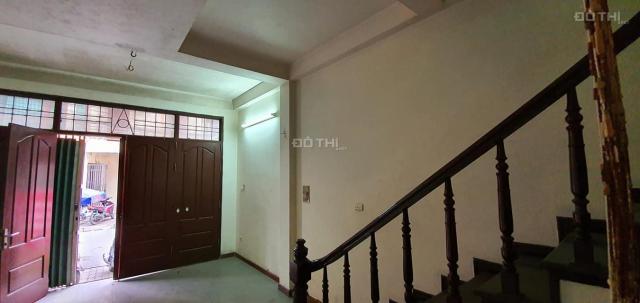 Nhà cấp 4 Tân Triều, giáp với đường Chiến Thắng, 55m2, ô tô đỗ cửa, sân chung để 15 ô tô