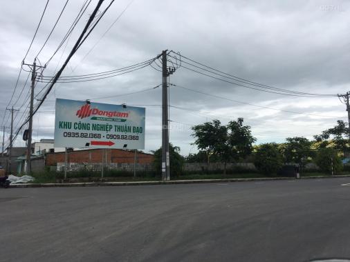Đất đường Phan Văn Mảng, Cần Đước, 100m2 chính chủ thổ cư giá siêu rẻ chỉ TT 400 triệu, sổ hồng