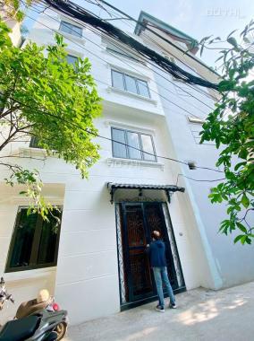 Hot, nhà Nguyễn Sơn - Long Biên, nhà mới đẹp ở ngay 40m2 x 4 tầng, 3.85 tỷ. 0971320468