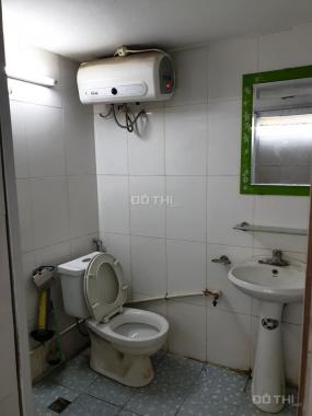 Bán nhà C4, DT 30m2, ngõ 87 Yên Xá đang cho thuê, ngõ trước nhà rộng, giá chỉ 1,5 tỷ. LH 0339268300