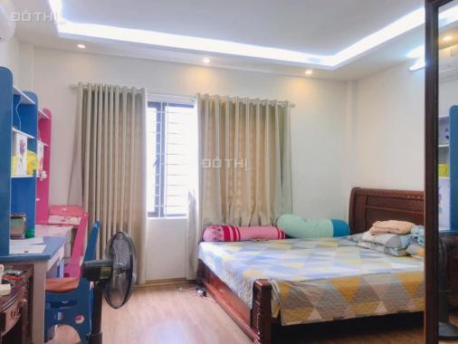 Bán gấp nhà Nguyễn Văn Huyên, Cầu Giấy, cực đẹp, thang máy, kinh doanh, giá 6.5 tỷ, ĐT 0976263115