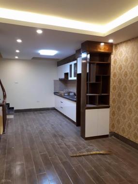 Bán nhà phân lô đường 2 ô tô tránh nhau phố Nguyễn Ngọc Nại, 90m2, 5T mới đẹp, giá 9 tỷ