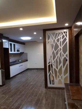 Bán nhà phân lô đường 2 ô tô tránh nhau phố Nguyễn Ngọc Nại, 90m2, 5T mới đẹp, giá 9 tỷ