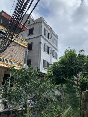 Nhà mới xây Lý Sơn, Thượng Thanh, Long Biên, 4 tầng, 32m2, giá 2 tỷ