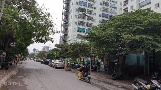Bán nhà riêng tại đường Nguyễn Xiển diện tích 42m2, giá chưa đến 65tr/m2