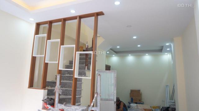 Nhà rẻ bất ngờ, chỉ với 1.3 tỷ là bạn đã có 1 căn nhà xây mới, về ở luôn. DT 33m2 x 4T, 0988262346