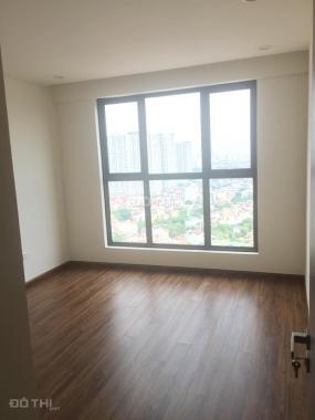 Chính chủ cho thuê căn hộ Golden Palm, Thanh Xuân. 82m2, 2 PN, đồ cơ bản giá 12 tr/tháng