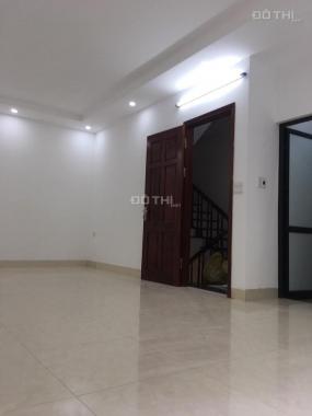 Bán nhà mới ngõ Gốc Đề - Minh Khai, 45m2, 5 tầng, MT 5.4m, kinh doanh, 3.8 tỷ. LH 0904531388