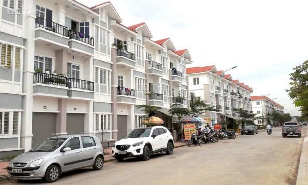 Cho thuê căn hộ chung cư tầng 3, giá rẻ tại cc Hoàng Huy. LH: 0976 244 376