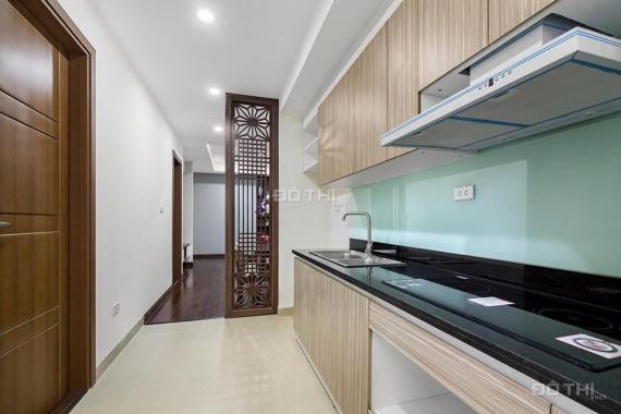 Cho thuê căn hộ chung cư Vinhomes Metropolis 2 PN, 80m2, full đồ, giá 21 triệu/th. LH: 0989862204