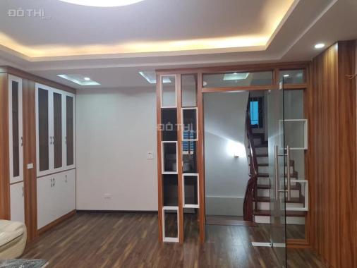 Bán nhà Ngọc Khánh, Ba Đình 50m2, 5 tầng, nhỉnh 4 tỷ. Nhà mới đẹp y hình