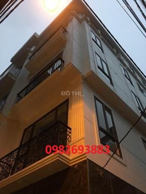 Bán nhà xây mới La Khê, 36m2*4T, 3PN, 2.3 tỷ, ô tô cách 10m. LH 0982693883