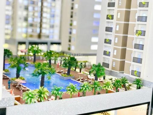 Chính chủ đi định cư cần bán gấp căn 2PN Q7 Saigon Riverside view hồ bơi quận 7, giá hợp đồng