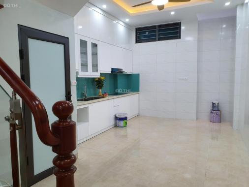 Bán nhà 6 tầng 55m2 ngõ 603, Lạc Long Quân, Xuân La, Tây Hồ ngõ thông ô tô đỗ cửa 6,5 tỷ