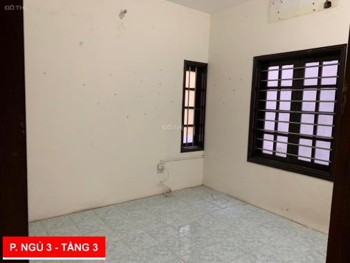 Cho thuê nhà 4 phòng ngủ, 40m2, 4 tầng, đường 800A, khu Nguyễn Khánh Toàn