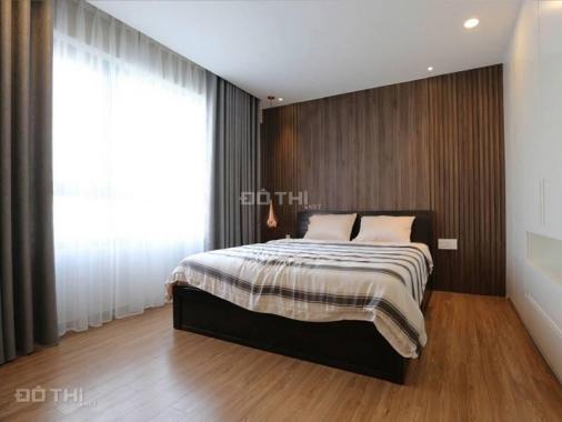 Cho thuê căn hộ chung cư Tân Hoàng Minh, Quảng An, 135m2, 3PN full đồ, giá 29 tr/th, LH: 0989862204