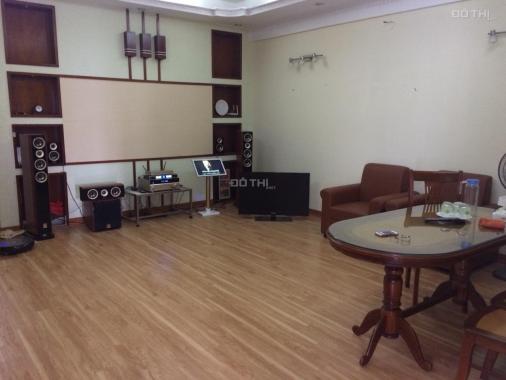 Chính Chủ bán gấp nhà Trên đường dương đình nghệ đối diện tổng cục hải quan lh: 0936.253.682