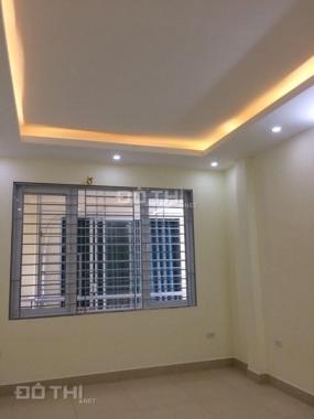 Chính chủ cần bán nhà La Khê (33m2*5T), giá: 2.2 tỷ. LH: 0843 114 333 / 090.345.4499