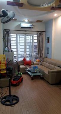 Nhà phố Lê Thanh Nghị, 46m2, giá 3 tỷ 5 thương lượng, 0986397438