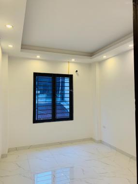 CC bán nhà (38m2*4T, 2,4 tỷ), gần trường THPT Lê Lợi - Hà Đông. Xây độc lập, ngõ thông